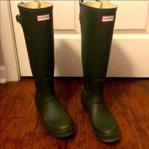 Hunter boots wide calf